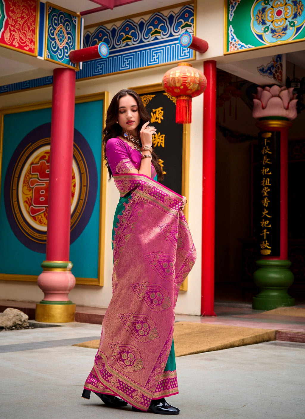 Duel-Tone Emerald & Royal Orchid Banarasi Silk Saree