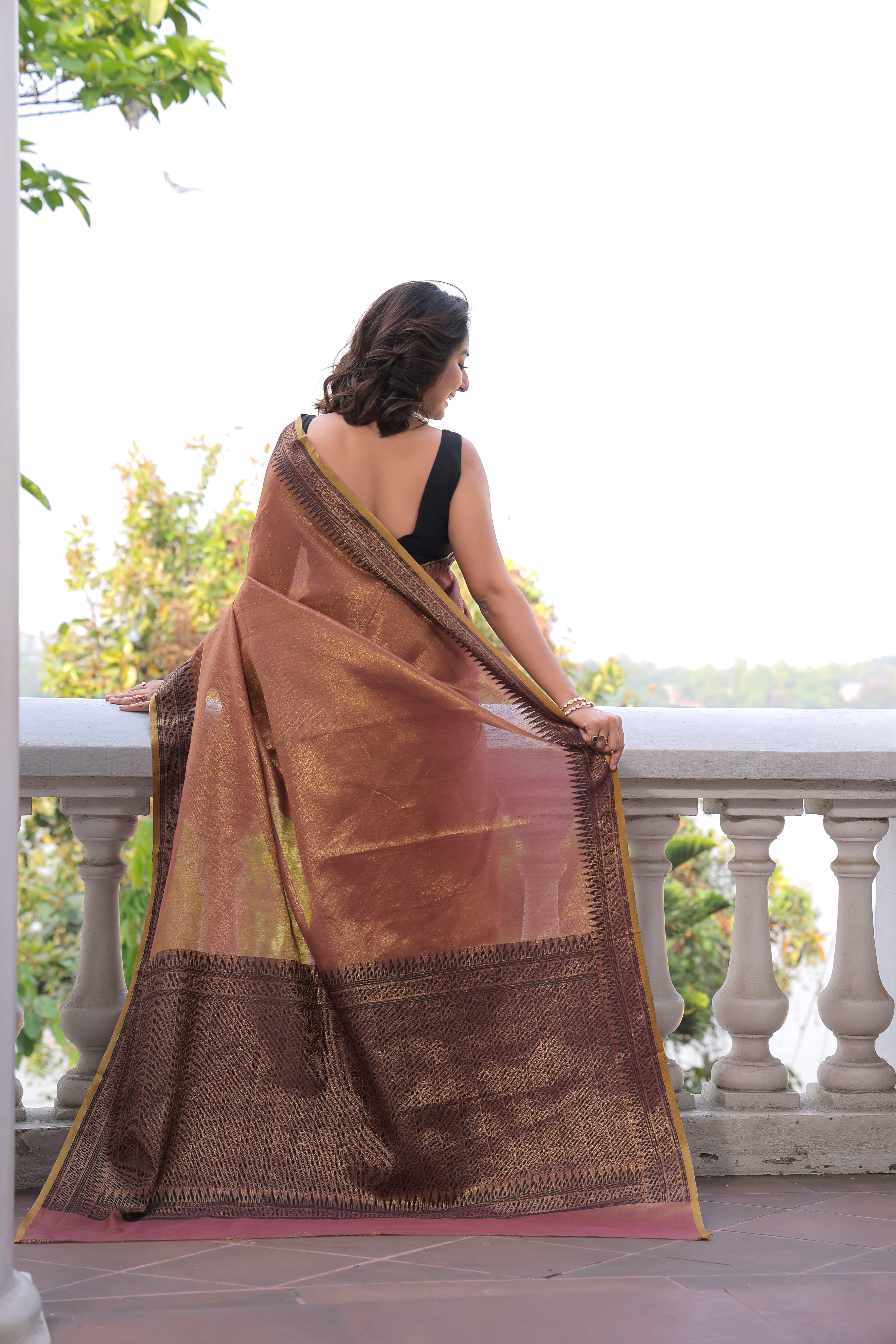RoseGold_Blackberry Tissue Linen
