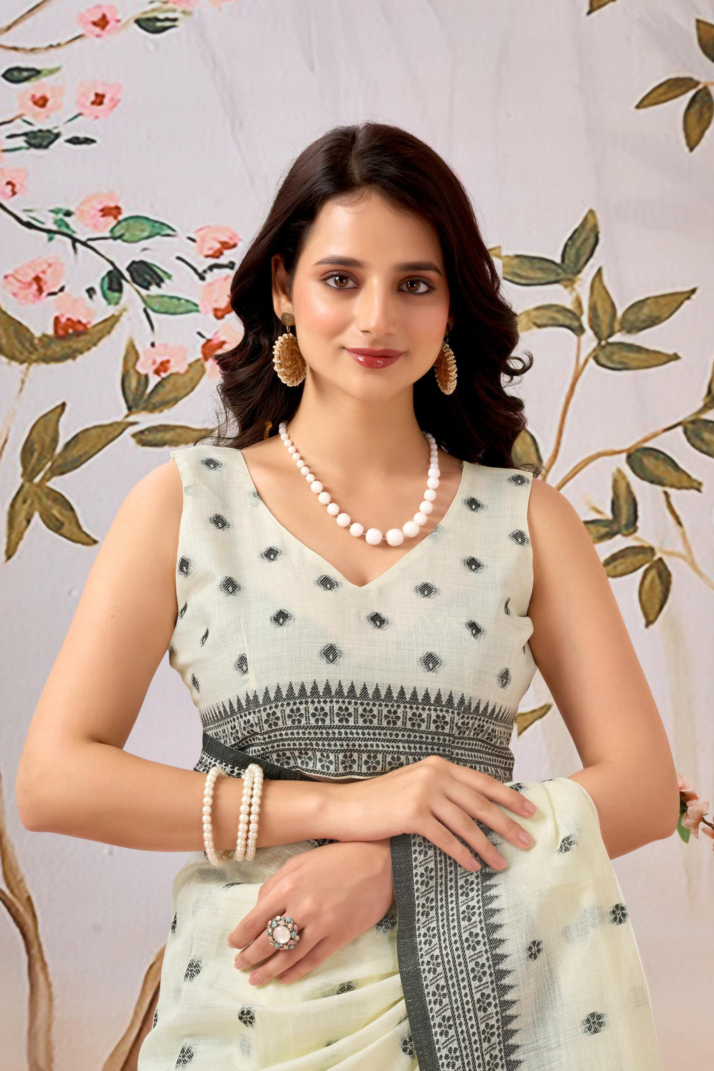 Ivory Pearl Linen Tissue Saree