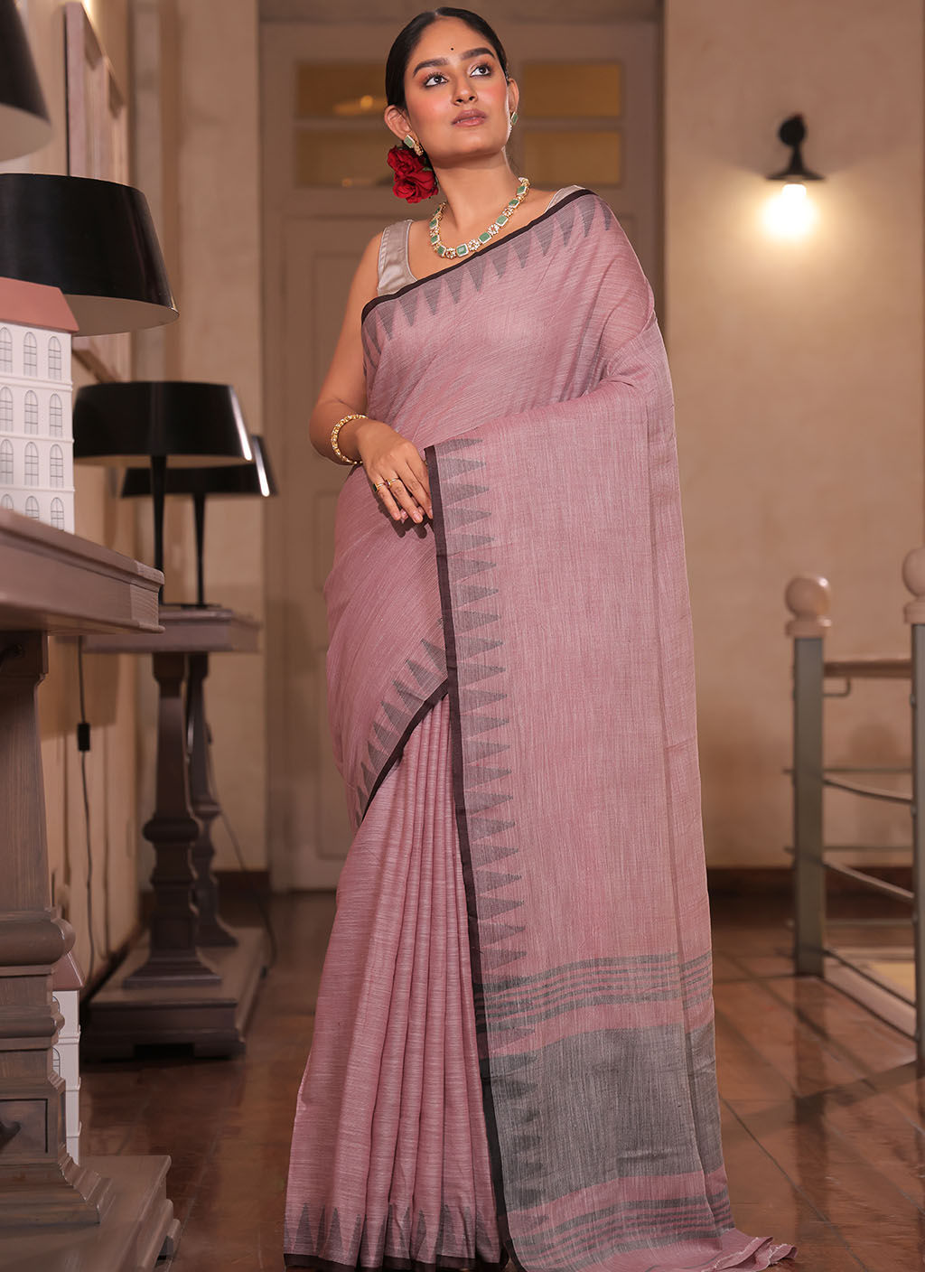 The Diva of Rupashri