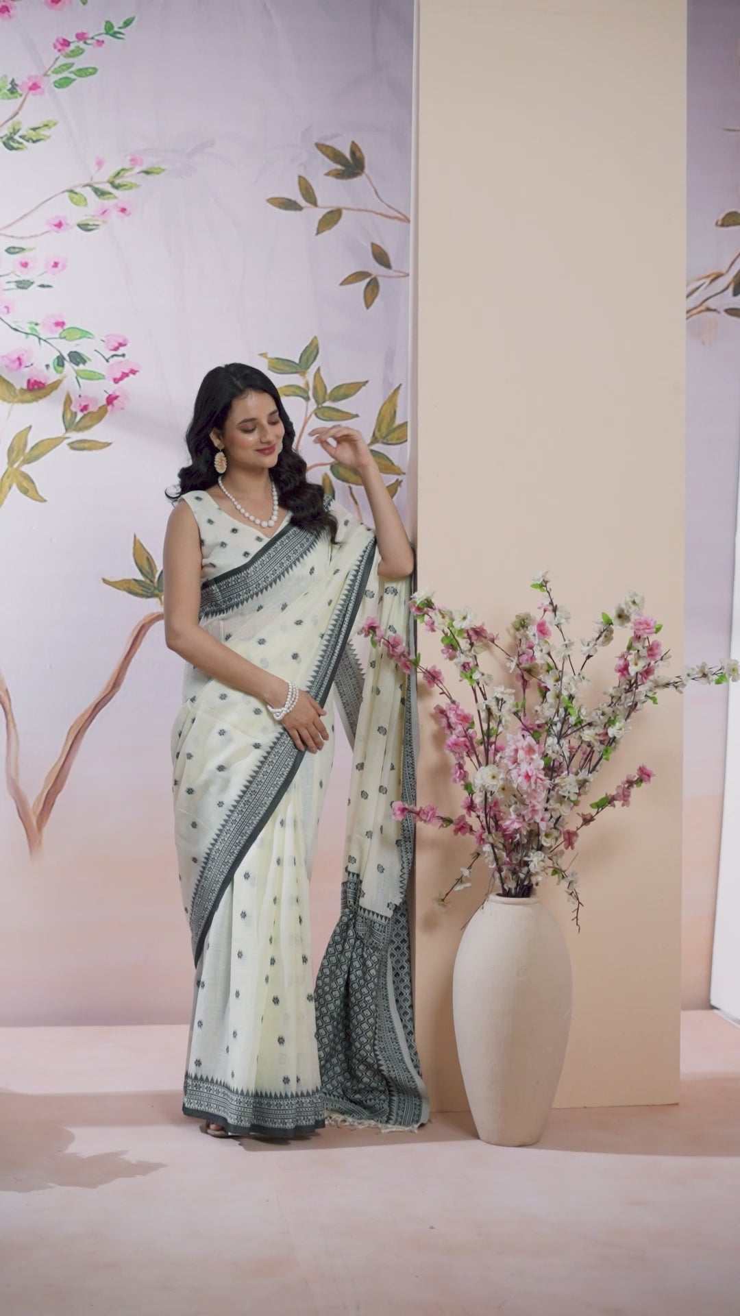 Ivory Pearl Linen Tissue Saree